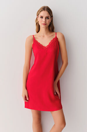 Suwen Viviana Gecelik