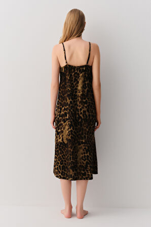 Suwen Mathilda Uzun Gecelik