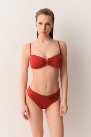 Suwen Metal Aksesuarlı Straplez Bikini Üst