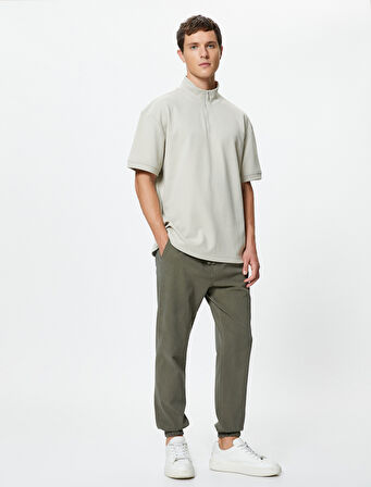 Kısa Kollu Sweat Yarım Fermuarlı Dik Yaka Rahat Kesim