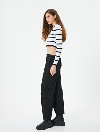 Oversize Paraşüt Pantolon Kat Detaylı Cepli Pamuklu