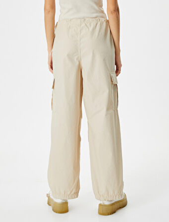 Paraşüt Pantolon Oversize Kargo Cepli Beli ve Paçaları Lastikli Pamuklu