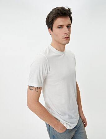 Basic Tişört Kısa Kollu Bisiklet Yaka Slim Fit