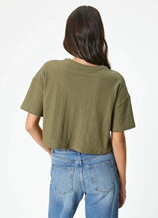 Koton Bisiklet Yaka Yağ Yeşili Kadın T-Shirt 4SAK50132EK