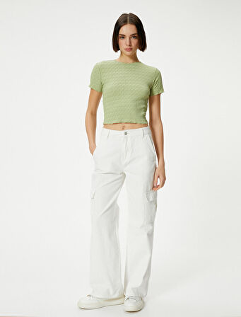 Dokulu Crop Tişört Kısa Kollu Bisiklet Yaka Slim Fit