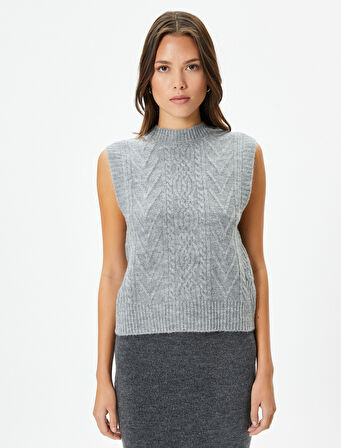 Dik Yaka Süveter Saç Örgüsü Motifli