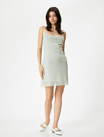 Mini Şifon Elbise İnce Askılı Degaje Yaka