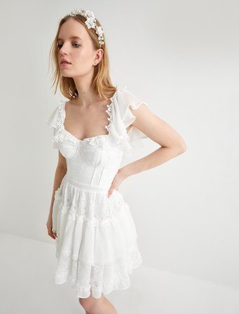 Mini Dantelli Elbise Bridal Kısa Tül Kol Kalp Yaka Astarlı