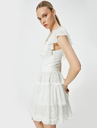 Mini Dantelli Elbise Bridal Kısa Tül Kol Kalp Yaka Astarlı