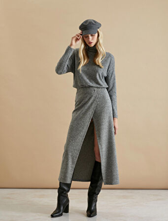 Şahika Ercümen X Koton - Dik Yaka Uzun Kollu Tişört