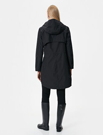 Uzun Outdoor Mont Kapüşonlu Cep Detaylı Çıtçıtlı