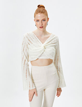 Ajurlu Crop Tişört Uzun İspanyol Kol V Yaka Düğüm Detaylı  Yumuşak Dokulu