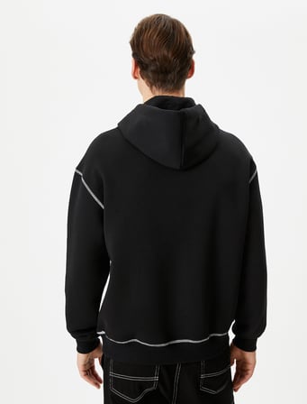 Oversize Hoodie Slogan Baskılı Kanguru Cepli Dikiş Detaylı