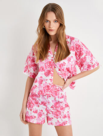 Taşlı Çiçekli Şort Standart Bel