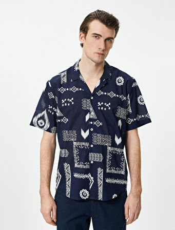 Etnik Desenli Gömlek Devrik Yaka Kısa Kollu Düğmeli