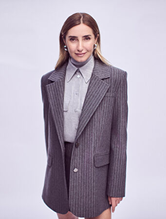 Şahika Ercümen X Koton - Düğmeli Uzun Kollu Crop Gömlek