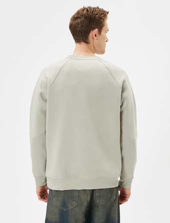 Bisiklet Yaka Sweatshirt Dikiş Detaylı Rahat Kesim