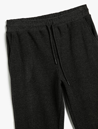 Jogger Eşofman Altı Beli Bağcıklı Cep Detaylı