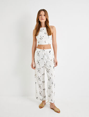 Crop Çiçekli Üst Halter Yaka Rahat Kalıp