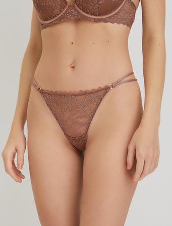 Dantelli String Külot
