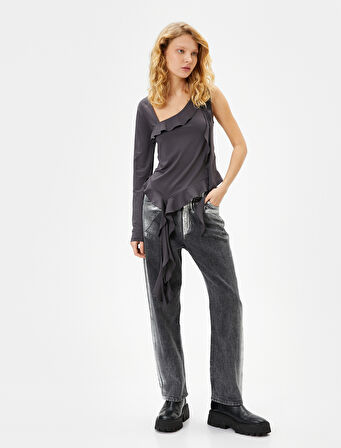 Fırfırlı Kolsuz Bluz Asimetrik Kesim Yuvarlak Yaka 