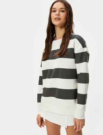 Rahat Kalıp Uzun Sweatshirt Bisiklet Yaka Uzun Kollu Pamuk Karışımlı