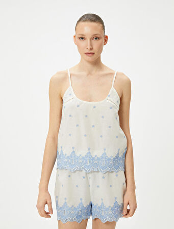 Askılı Pijama Üstü Çiçek İşlemeli U Yaka