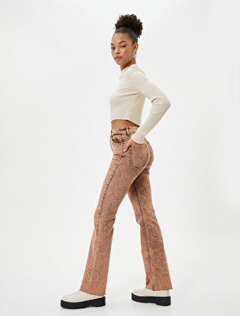 Eskitilmiş Hafif İspanyol Paça Kot Pantolon Dar Kesim Standart Bel Pamuklu Cepli - Victoria Slim Jeans
