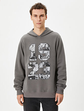 Atatürk Baskılı Kapşonlu Sweatshirt 100.Yıla Özel