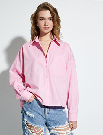 Klasik Gömlek Uzun Kollu Düğmeli Cep Detaylı Regular Fit