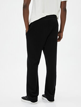 Oversize Eşofman Altı Beli Bağcıklı Bol Paça Cep Detaylı