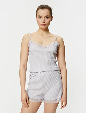 Pijama Üstü İnce Askılı Dantel Detaylı Fitilli