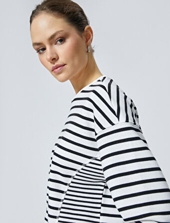 Bisiklet Yaka Sweatshirt Beli Eskitme Detaylı