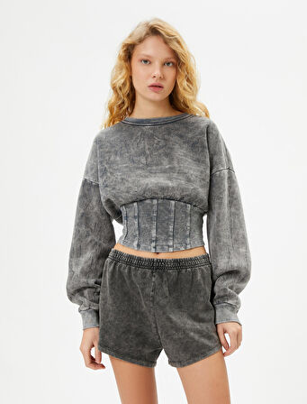 Korse Detaylı Soluk Efektli Crop Sweatshirt Uzun Kollu Bisiklet Yaka Slim Fit