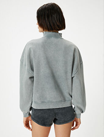 Yarım Fermuarlı Sweatshirt Dik Yaka Kanguru Cepli Soluk Efektli