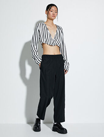Kapşonlu Crop Bluz V Yaka 