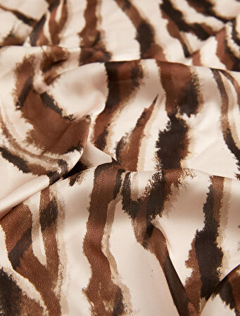 Fular Kare Leopar Desenli