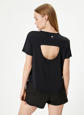 Koton Bisiklet Yaka Siyah Kadın T-Shirt 4SAK10180NK