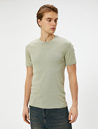 Basic Tişört Slim Fit Bisiklet Yaka Kısa Kollu Pamuklu