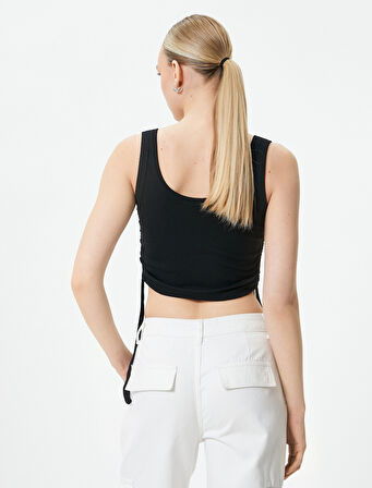 Crop Atlet Yanları Büzgülü Ribanalı U Yaka