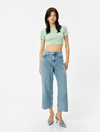 Crop Tişört Bisiklet Yaka Kısa Kollu Slim Fit