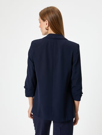 Kapaklı Cep Detaylı 3/4 Kol Kruvaze Blazer Ceket