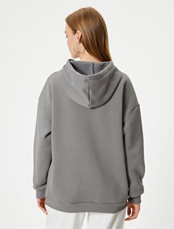 Slogan Baskılı Kapşonlu Sweatshirt Relax Fit Şardonlu