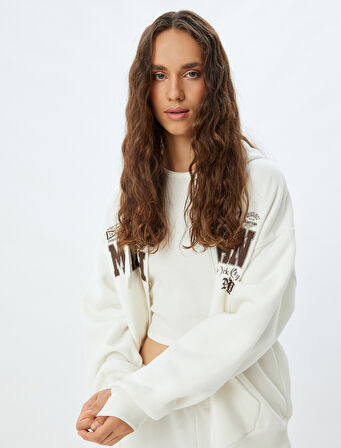 Oversize Sweatshirt Fermuarlı Kapüşonlu Arkası Baskılı Cep Detaylı