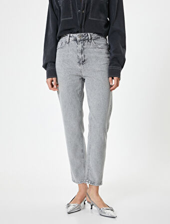 Yüksek Bel Kot Pantolon Cepli Düz Paça - Mom Jean