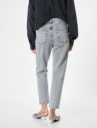 Yüksek Bel Kot Pantolon Cepli Düz Paça - Mom Jean