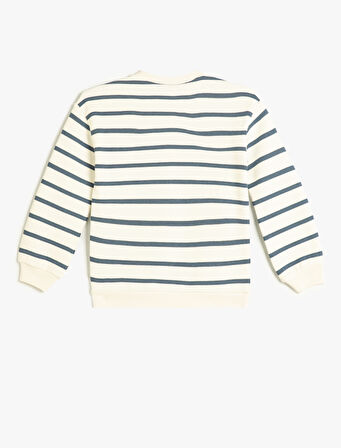 Sweatshirt Uzun Kollu Bisiklet Yaka Aplike Detaylı