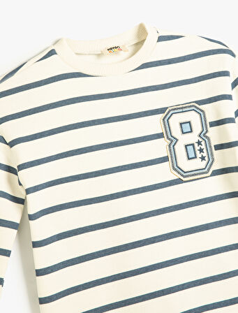 Sweatshirt Uzun Kollu Bisiklet Yaka Aplike Detaylı