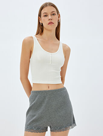 Şort Pijama Altı Dokulu Dantel Detaylı