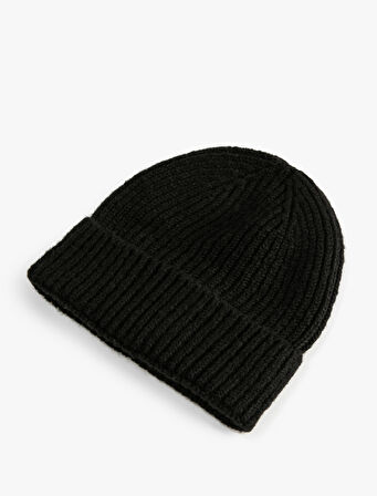 Lastikli Örgü Bere Kenarları Katlı